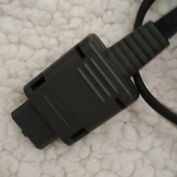 Nintendo Black AV Cable for Video Game Consoles - Picture 2 of 2